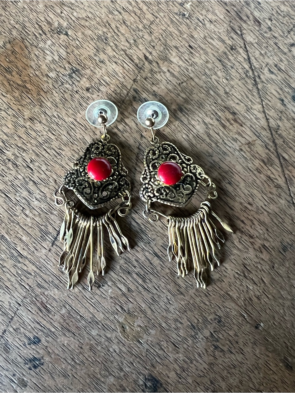 Vintage-Inspired Gold Fringe Earrings with Red Accent